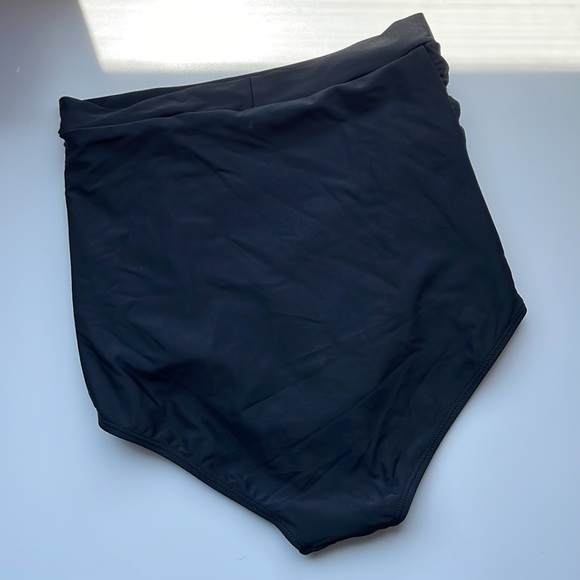 COPY - NWOT CocoShip high-rise bikini bottom🌟 - Picture 5 of 6